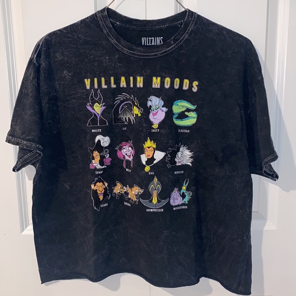 Bundle of two Logo Graphic DISNEY crop top T-SHIRTS - Picture 3 of 5